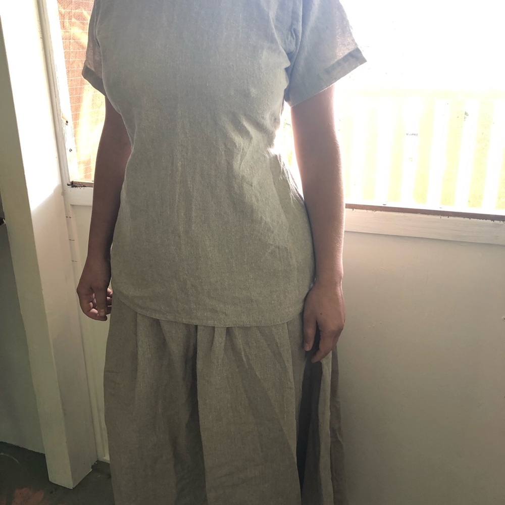 Hemp Elegant Backless Gray Skirt and Shirt Set